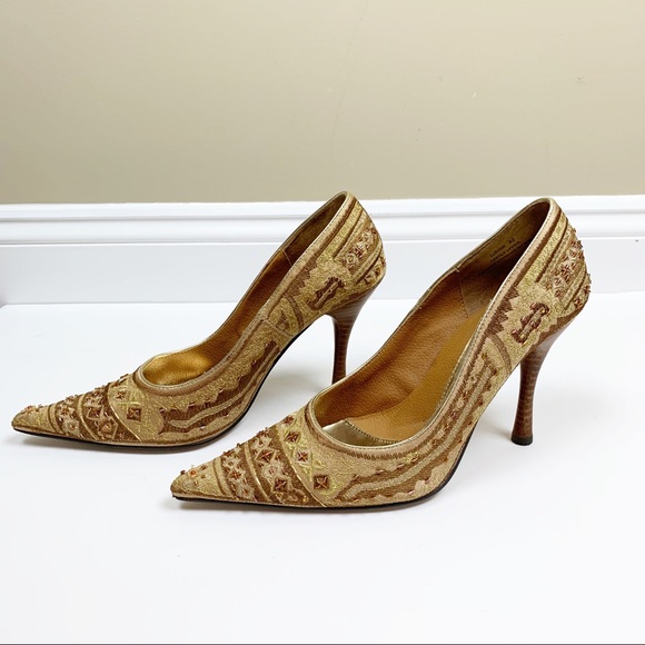 Dollhouse gold embroidered beaded pointed toe heel - Picture 4 of 10